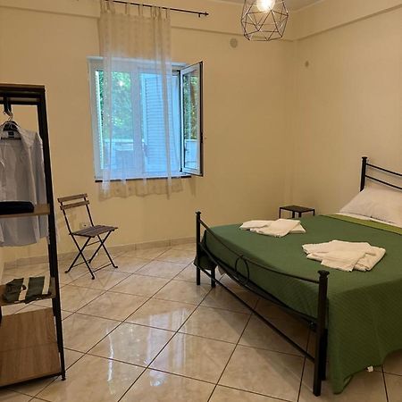 In Famiglia Apartment And Rooms For Pompei, Amalfi, Sorrento And Salerno Sant'Egidio del Monte Albino 外观 照片