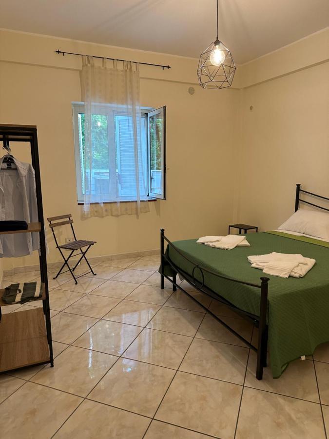 In Famiglia Apartment And Rooms For Pompei, Amalfi, Sorrento And Salerno Sant'Egidio del Monte Albino 外观 照片