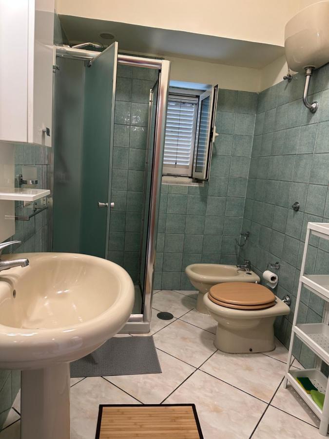In Famiglia Apartment And Rooms For Pompei, Amalfi, Sorrento And Salerno Sant'Egidio del Monte Albino 外观 照片
